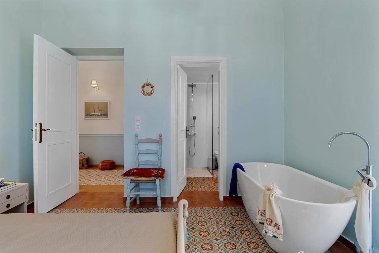 Villa Remedio Neon Khorion  외부 사진