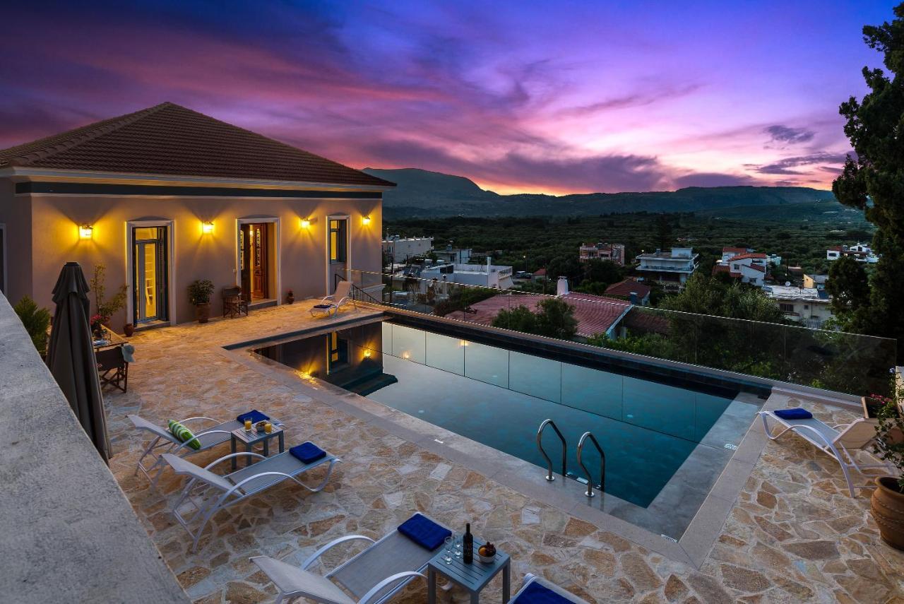 Villa Remedio Neon Khorion  외부 사진